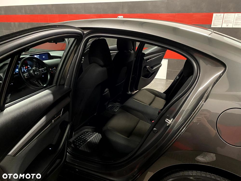 Mazda 3 e-SKYACTIV-G 122 M HYBRID EXCLUSIVE-LINE - 19