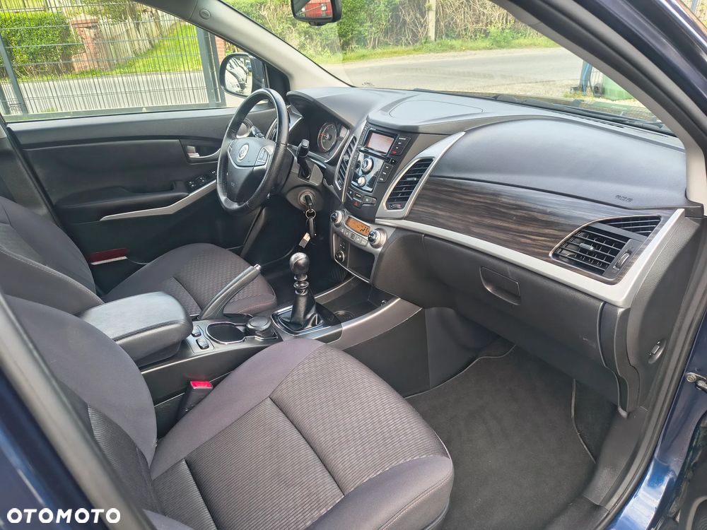 SsangYong/KGM Korando 2.0 E-XDi DPF 4WD Quartz - 21