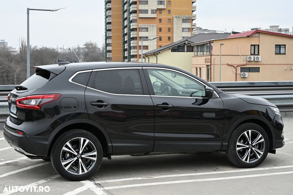 Nissan Qashqai 1.5 DCI DCT TEKNA - 3