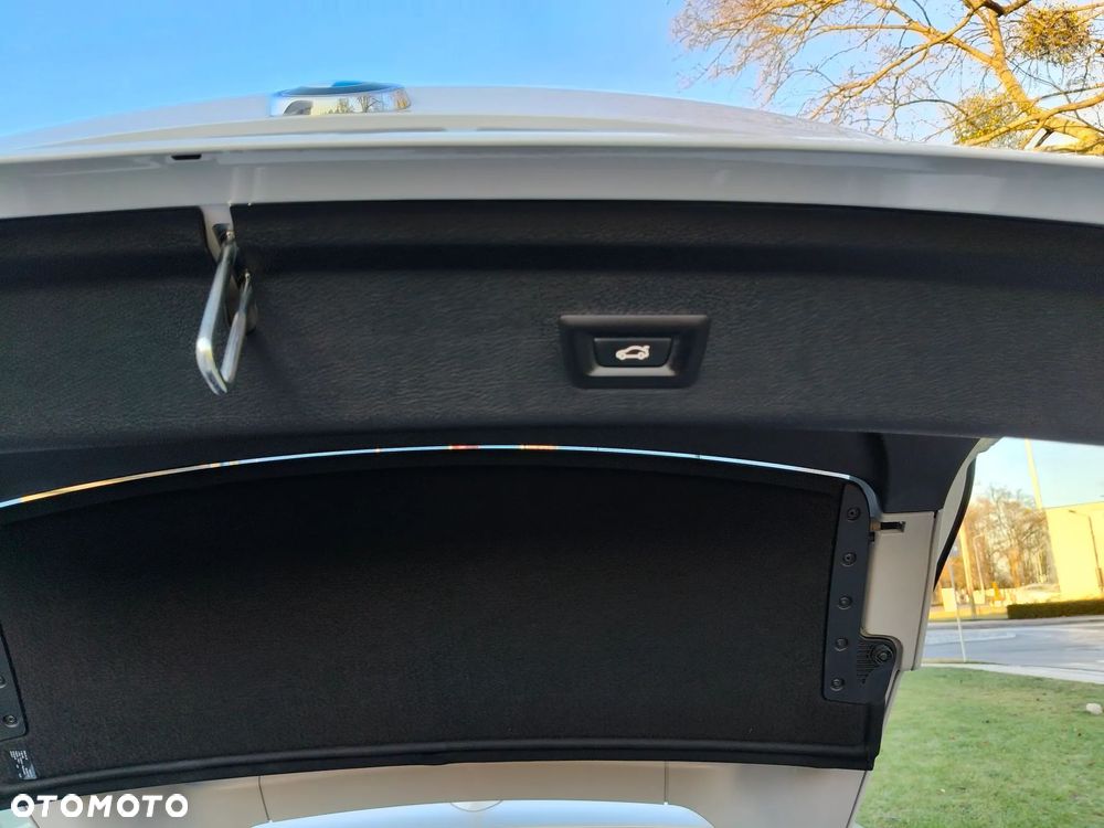 BMW 3GT 320d xDrive Sport Line sport - 39