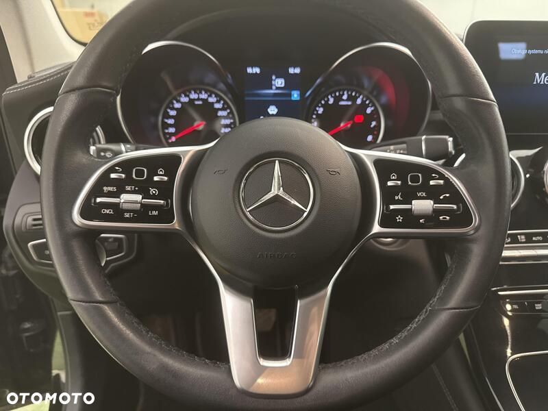 Mercedes-Benz GLC - 14