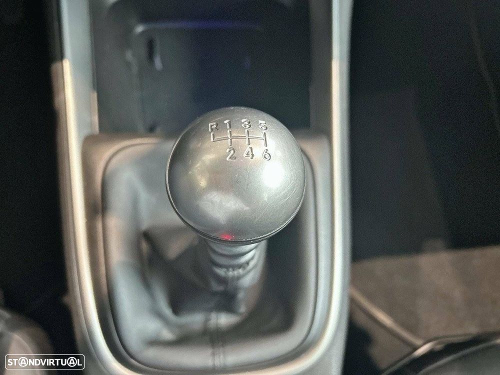 Jeep Avenger 1.2 GSE T3 Summit - 22