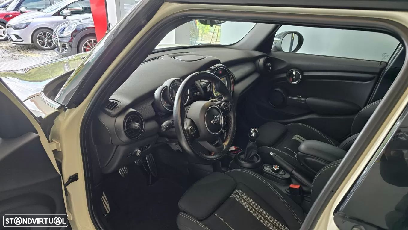 MINI 5 Portas One D - 6