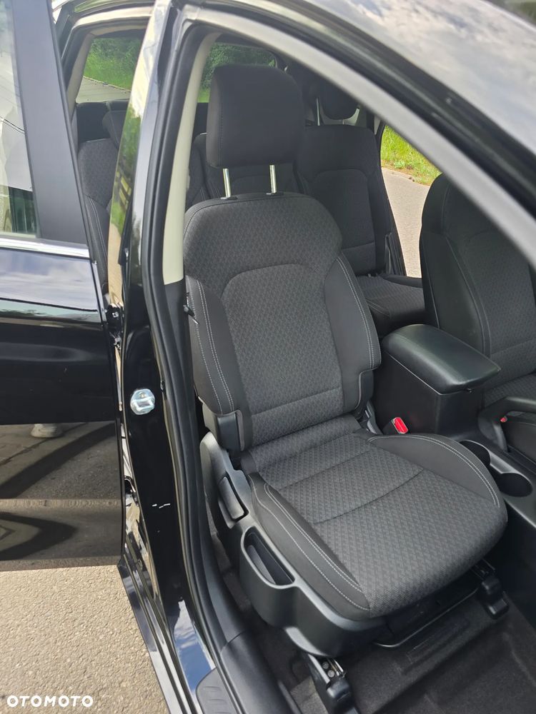 Kia Carens 1.7 CRDi L 7os - 21