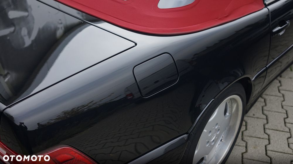 Mercedes-Benz SL - 15