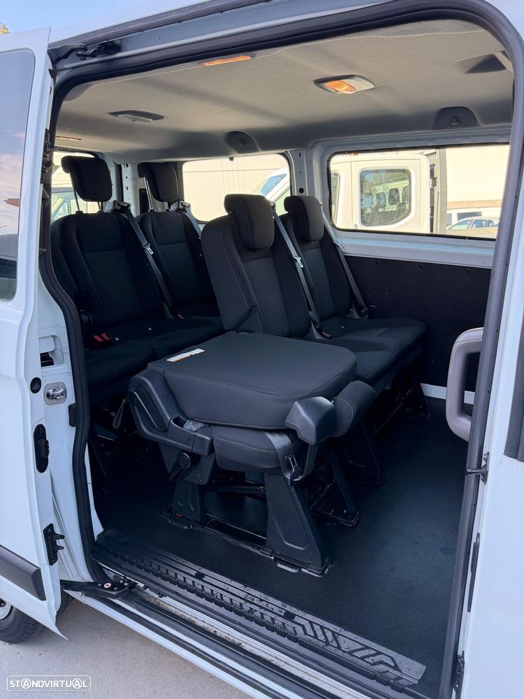 Ford Transit Custom - 8 Lugares - 8