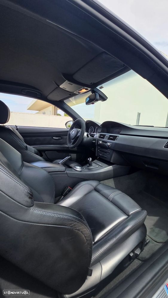 BMW M3 Auto - 9
