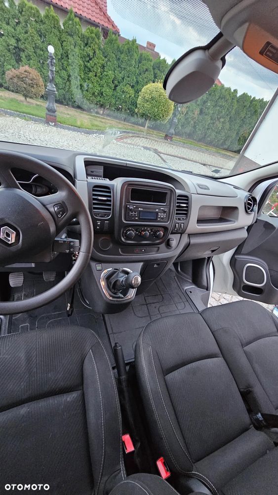 Renault Trafic - 10