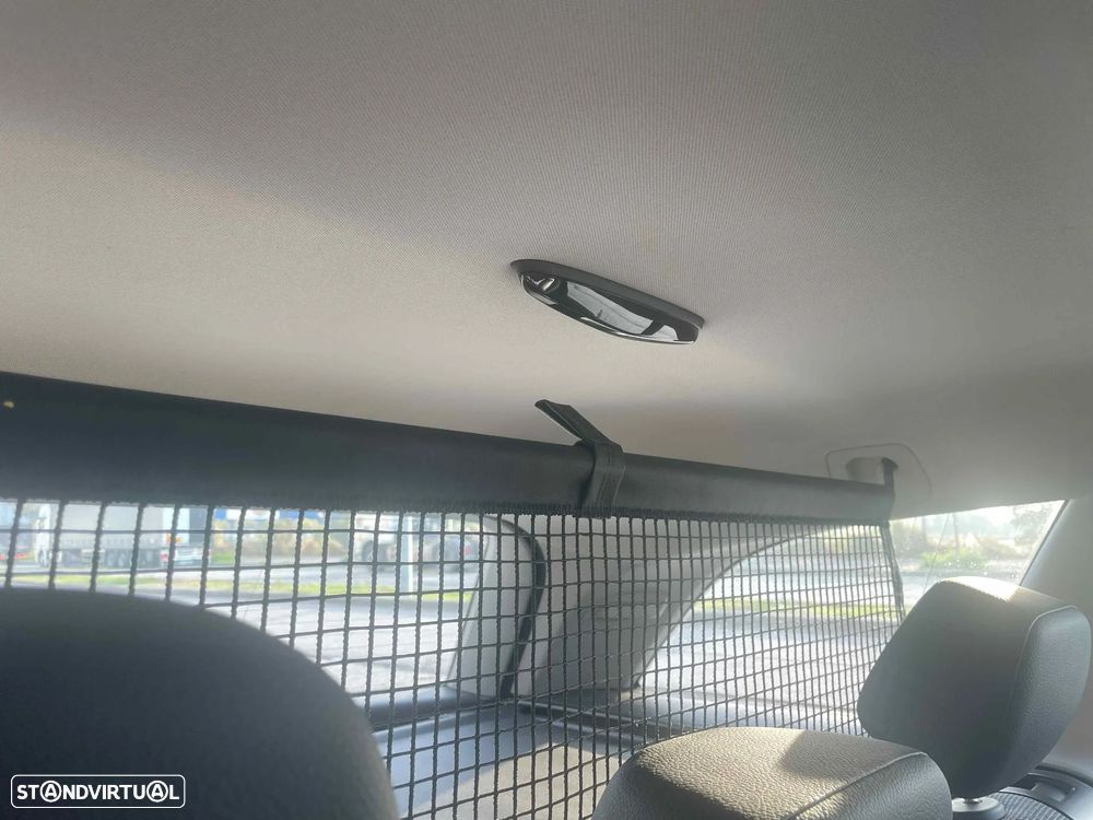 Mercedes-Benz C 220 Station CDI Avantgarde Edition - 42