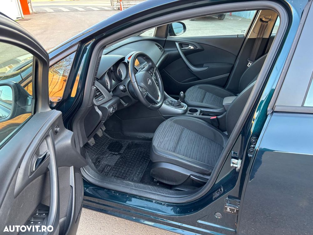 Opel Astra 1.4 Turbo ECOTEC Enjoy - 9