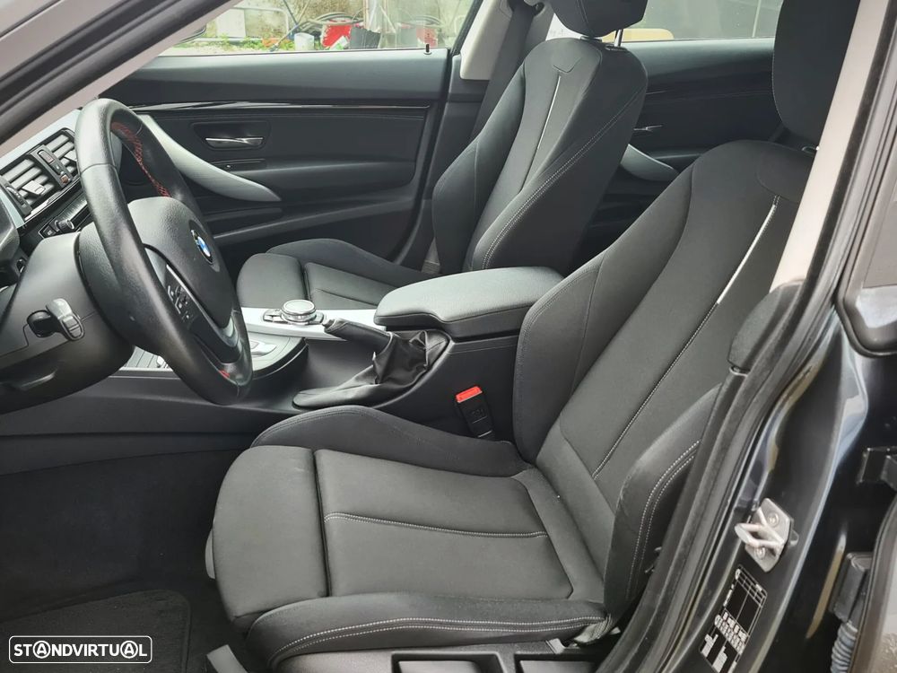 BMW 320 Gran Turismo d Sport-Aut. Sport Line - 9
