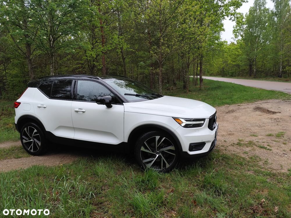 Volvo XC 40 T5 AWD Geartronic R-Design - 2