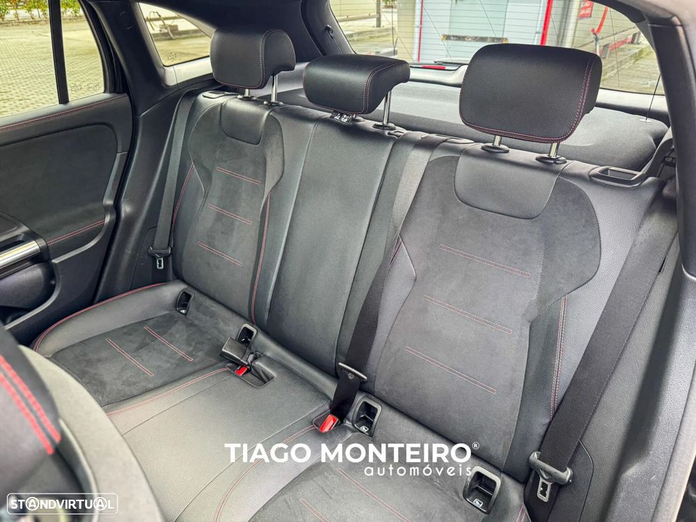 Mercedes-Benz GLA 250 e AMG Line - 41