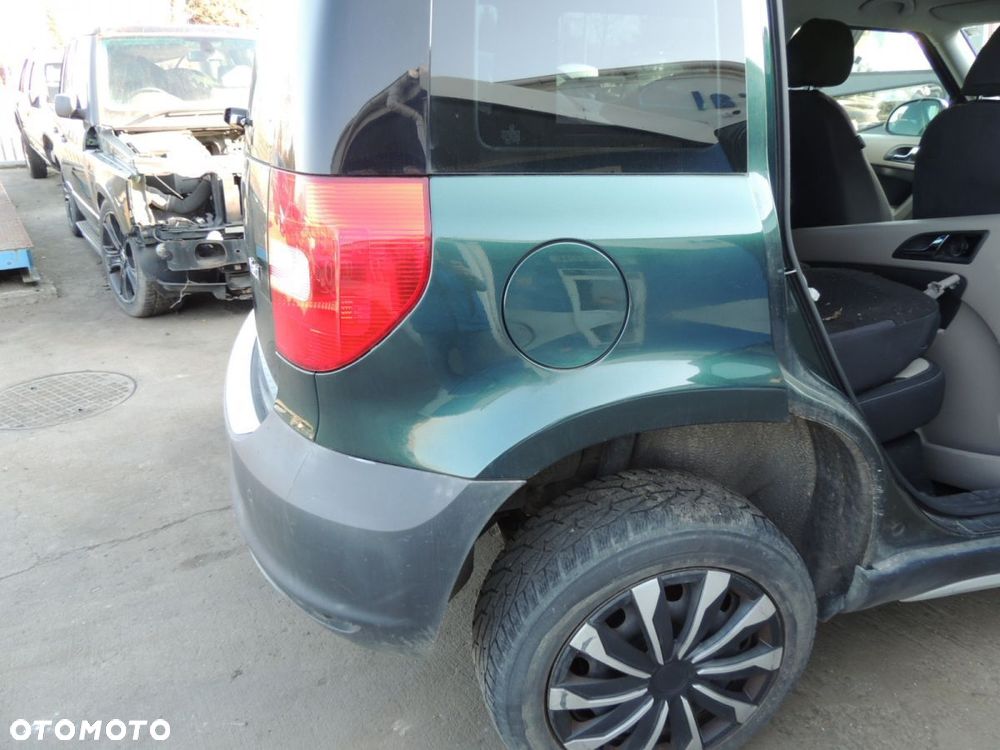 Ćwiartka nadwozia prawy tył SKODA Yeti '10 5L  4x4 - 1