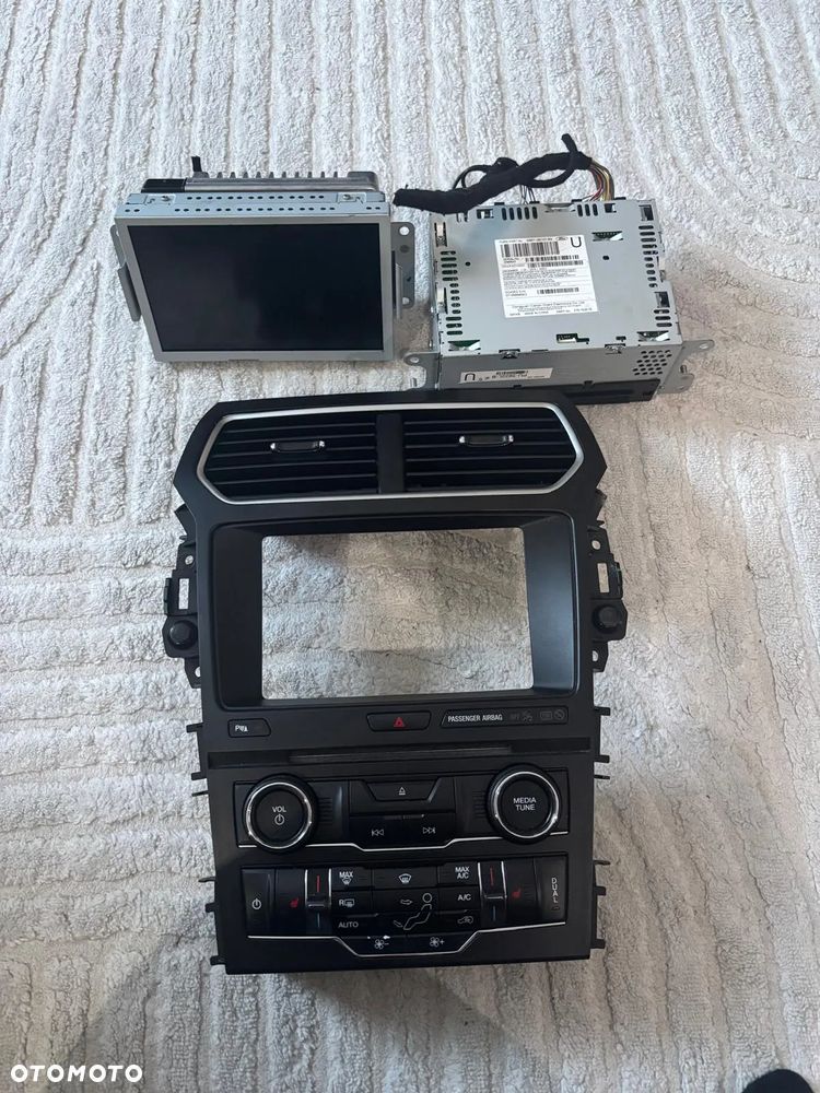 Ford Explorer radioodtwarzacz ramka radia - 1