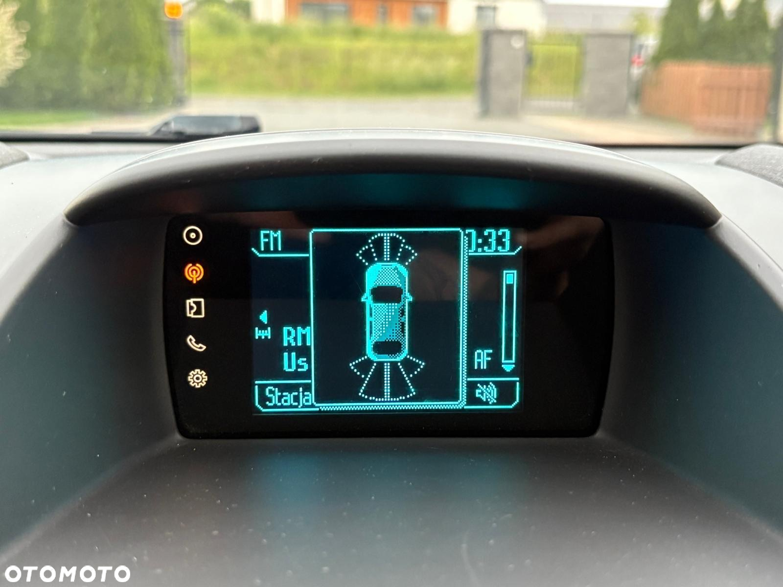 Ford Fiesta 1.25 Ambiente - 25