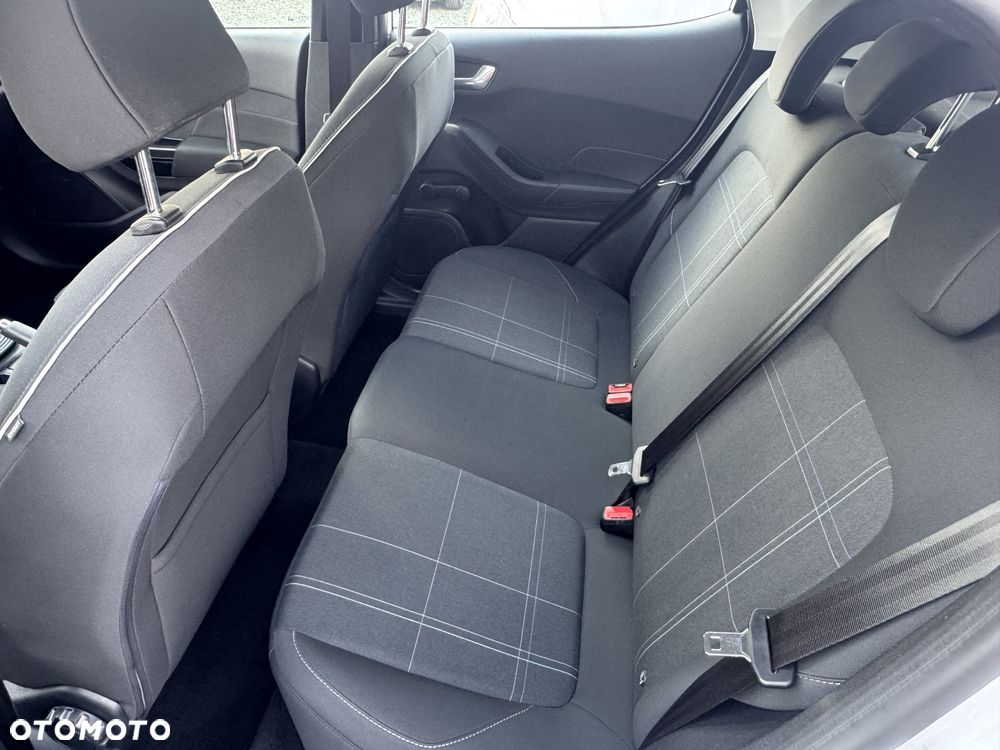 Ford Fiesta 1.1 S&S TREND - 17