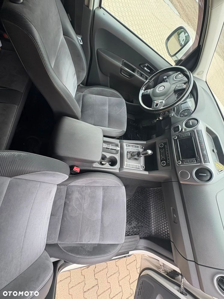 Volkswagen Amarok Double Cab 2.0 BiTDi 4MOTION Trendline - 22
