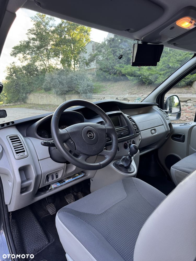 Opel Vivaro - 6