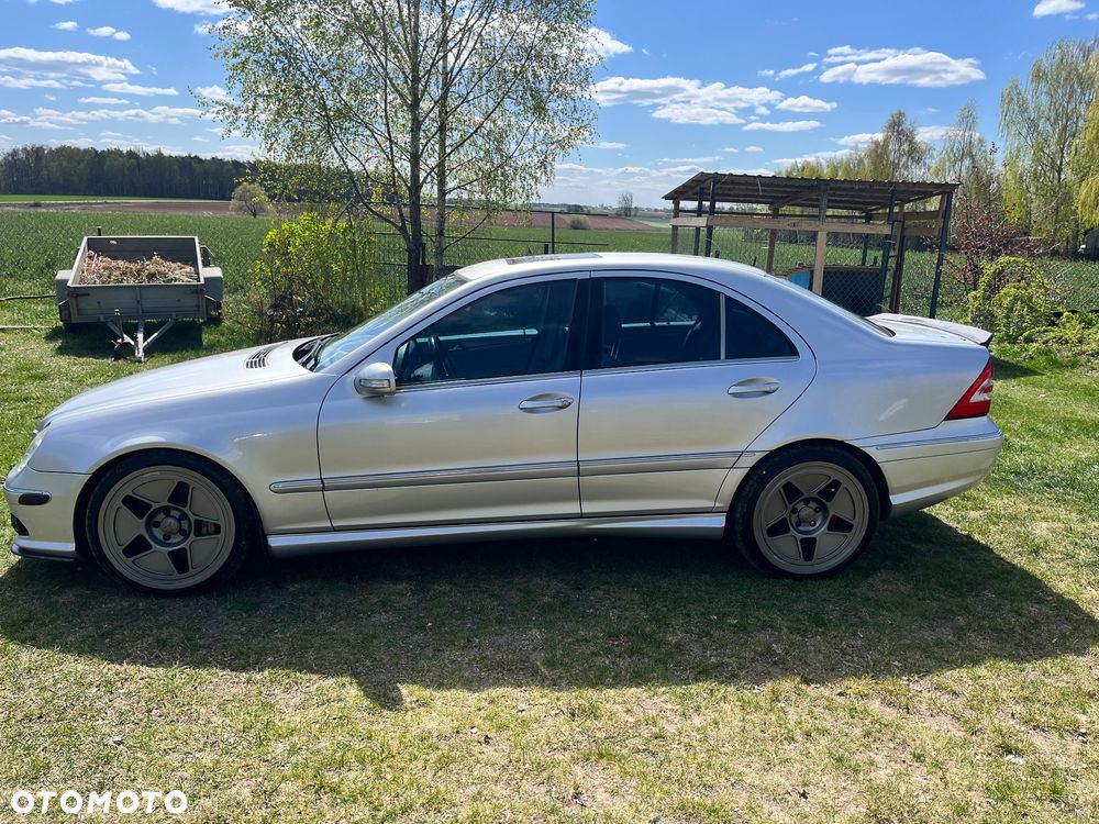 Mercedes-Benz Klasa C 55 T AMG - 9
