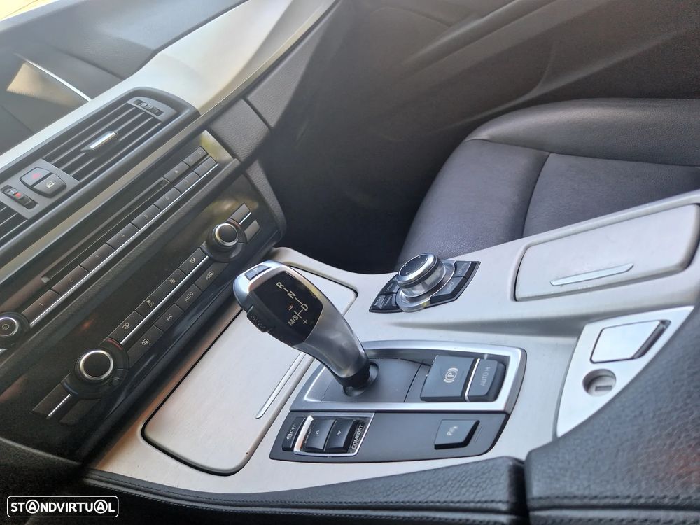 BMW 520 d Aut. Luxury Line - 7