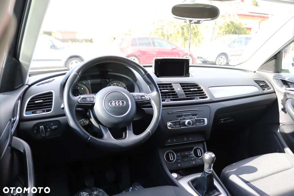 Audi Q3 2.0 TDI Quattro - 24