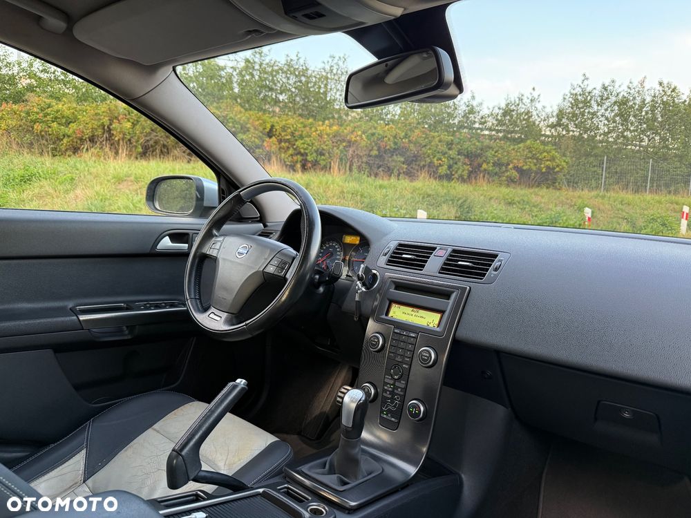 Volvo S40 2.0D R-Design Momentum - 22