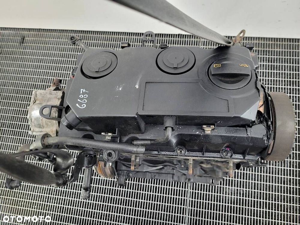 SILNIK SŁUPEK BMM 2.0 TDI 140 AUDI A3 8P 2005 - 2
