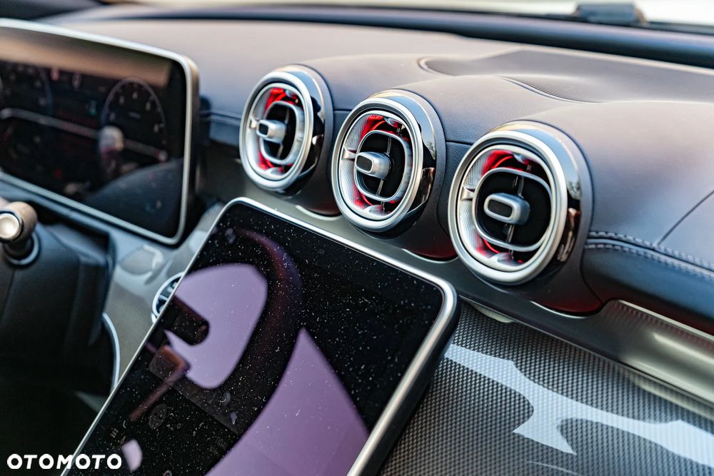 Mercedes-Benz CLE 180 9G-TRONIC Edition AMG Line - 17