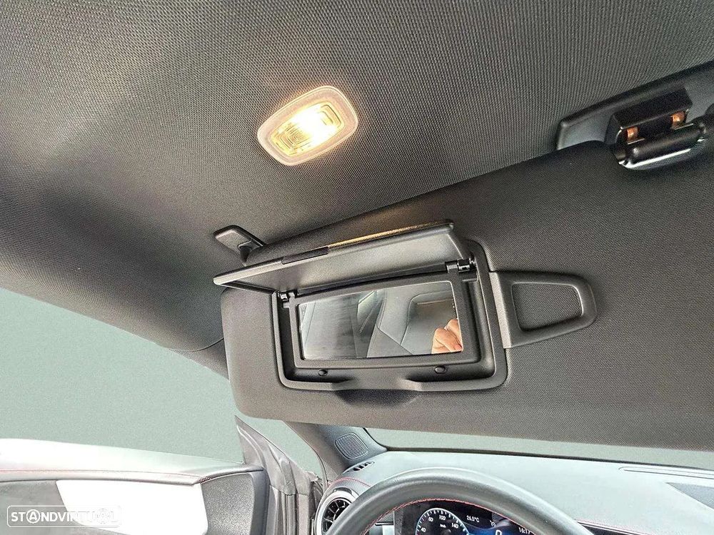 Mercedes-Benz CLA 180 d Shooting Brake AMG Line Aut. - 41