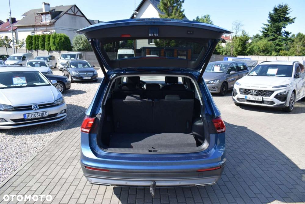 Volkswagen Tiguan - 12