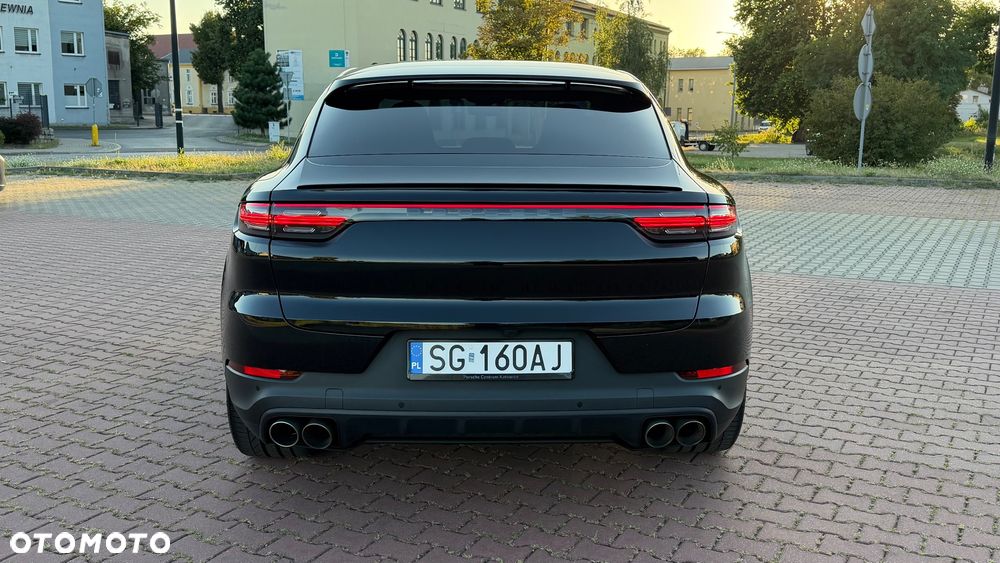 Porsche Cayenne S - 11