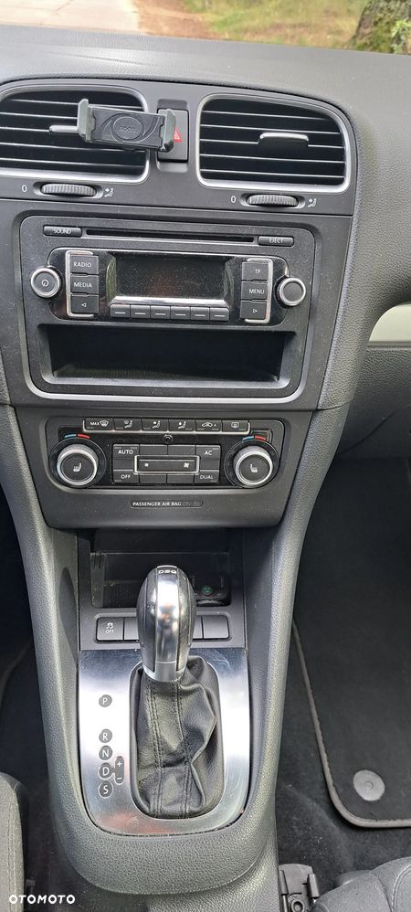 Volkswagen Golf - 12