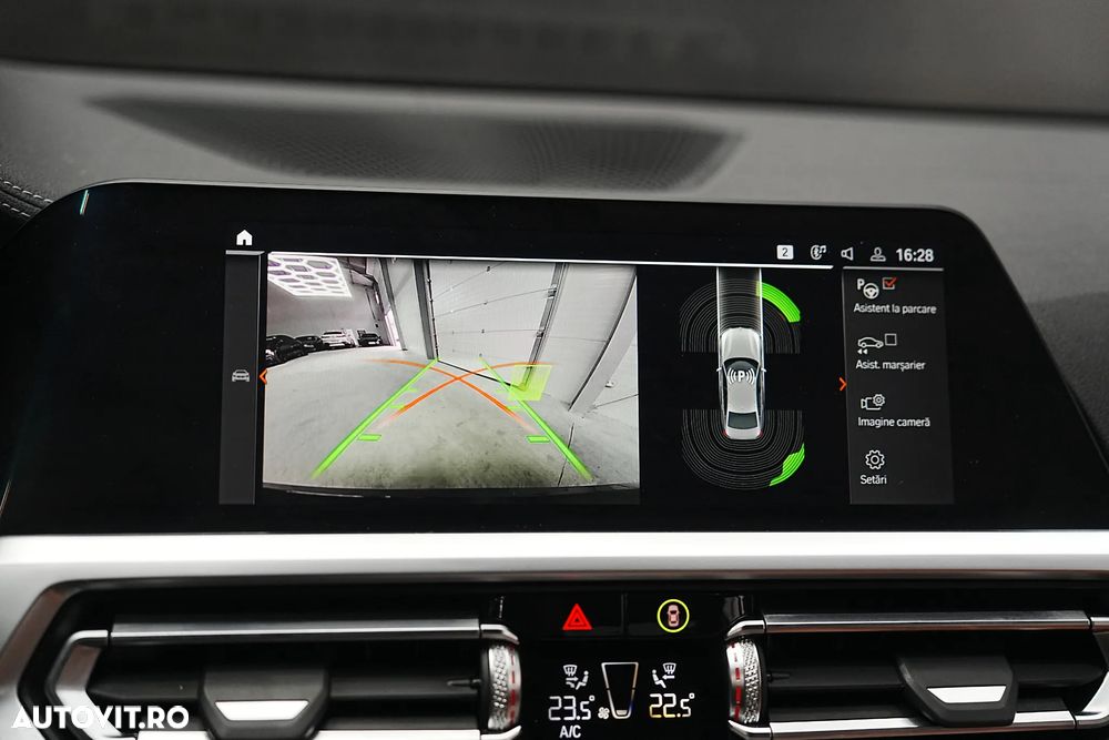 BMW Seria 3 330d Aut. Luxury Line - 34