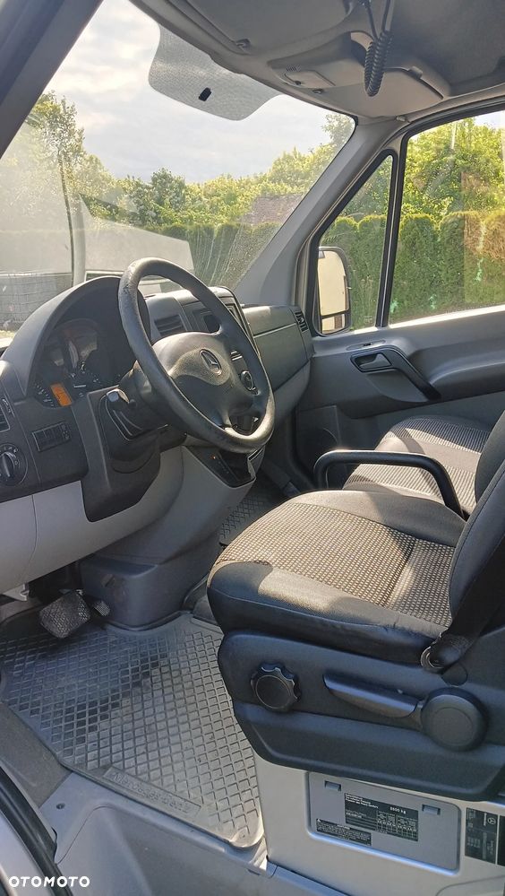 Mercedes-Benz Sprinter - 3