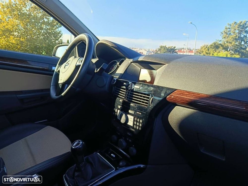 Opel Astra Caravan 1.7 CDTi Cosmo Plus - 18