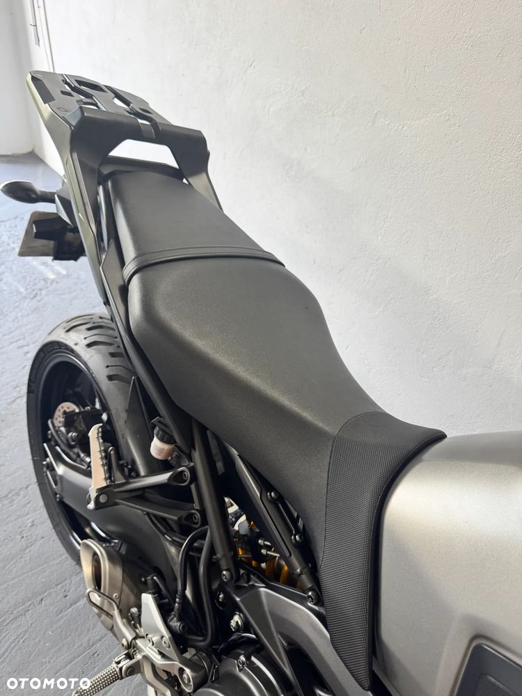 Yamaha MT - 22