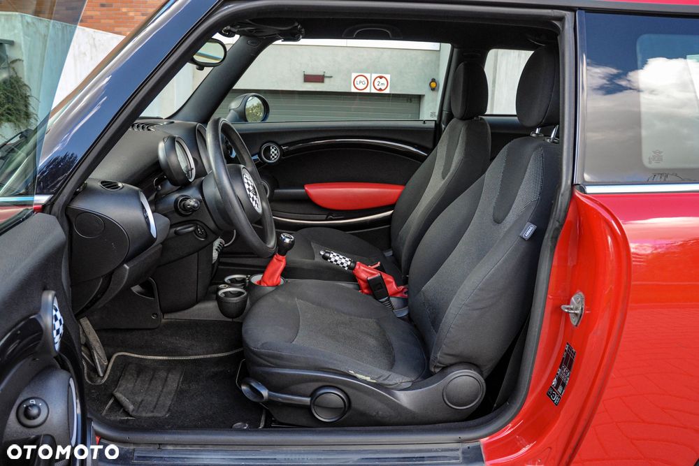 MINI ONE - 7