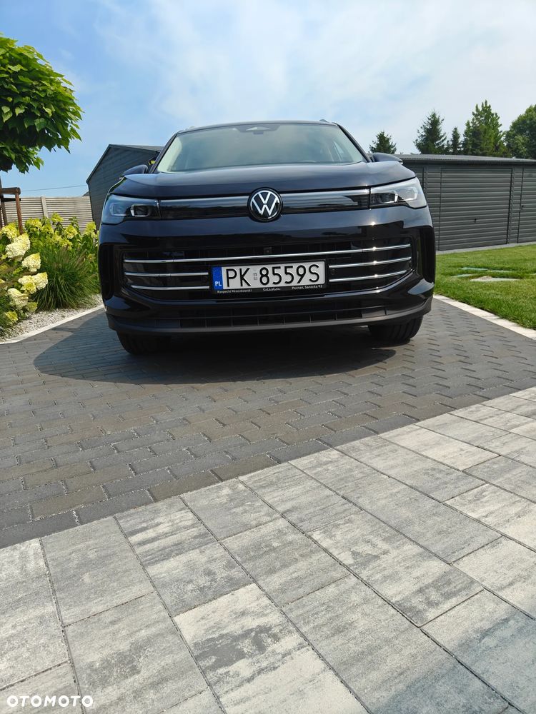 Volkswagen Tiguan 2.0 TDI Elegance DSG - 9