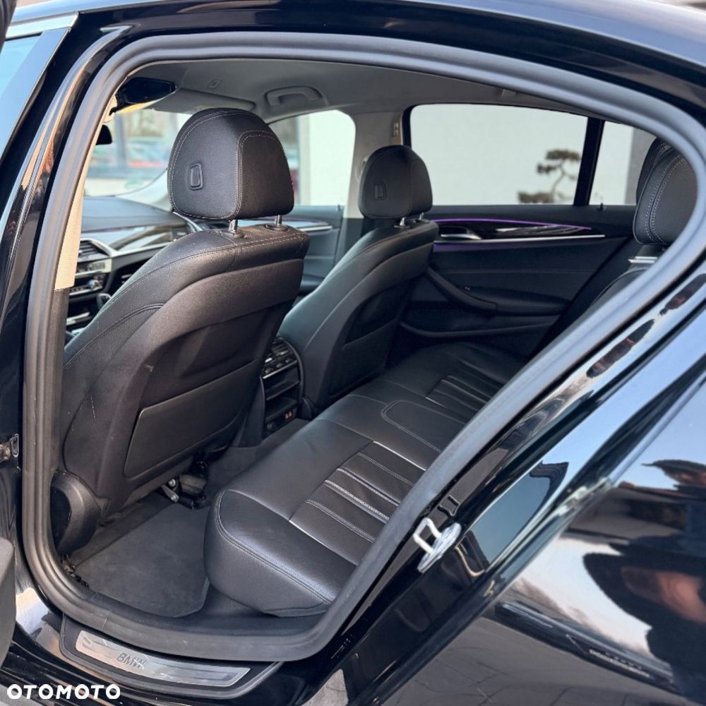BMW Seria 5 - 12