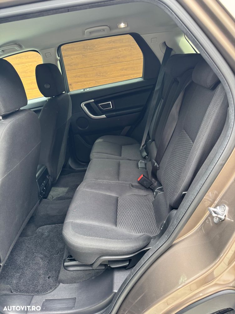 Land Rover Discovery Sport 2.0 l TD4 HSE - 19