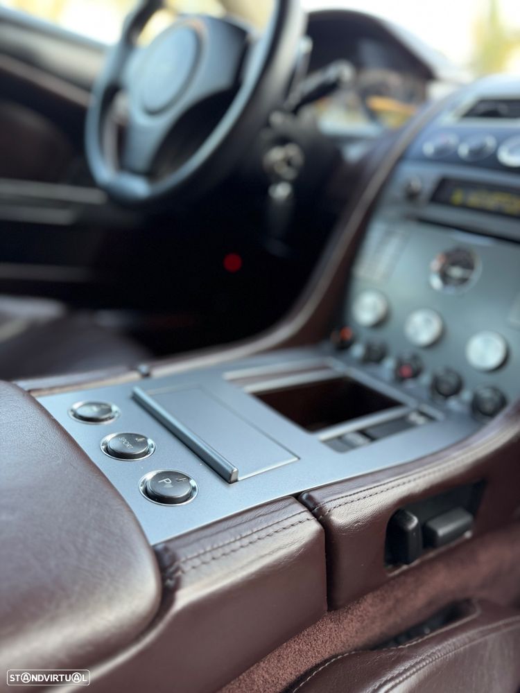 Aston Martin DB9 Coupe Touchtronic - 33