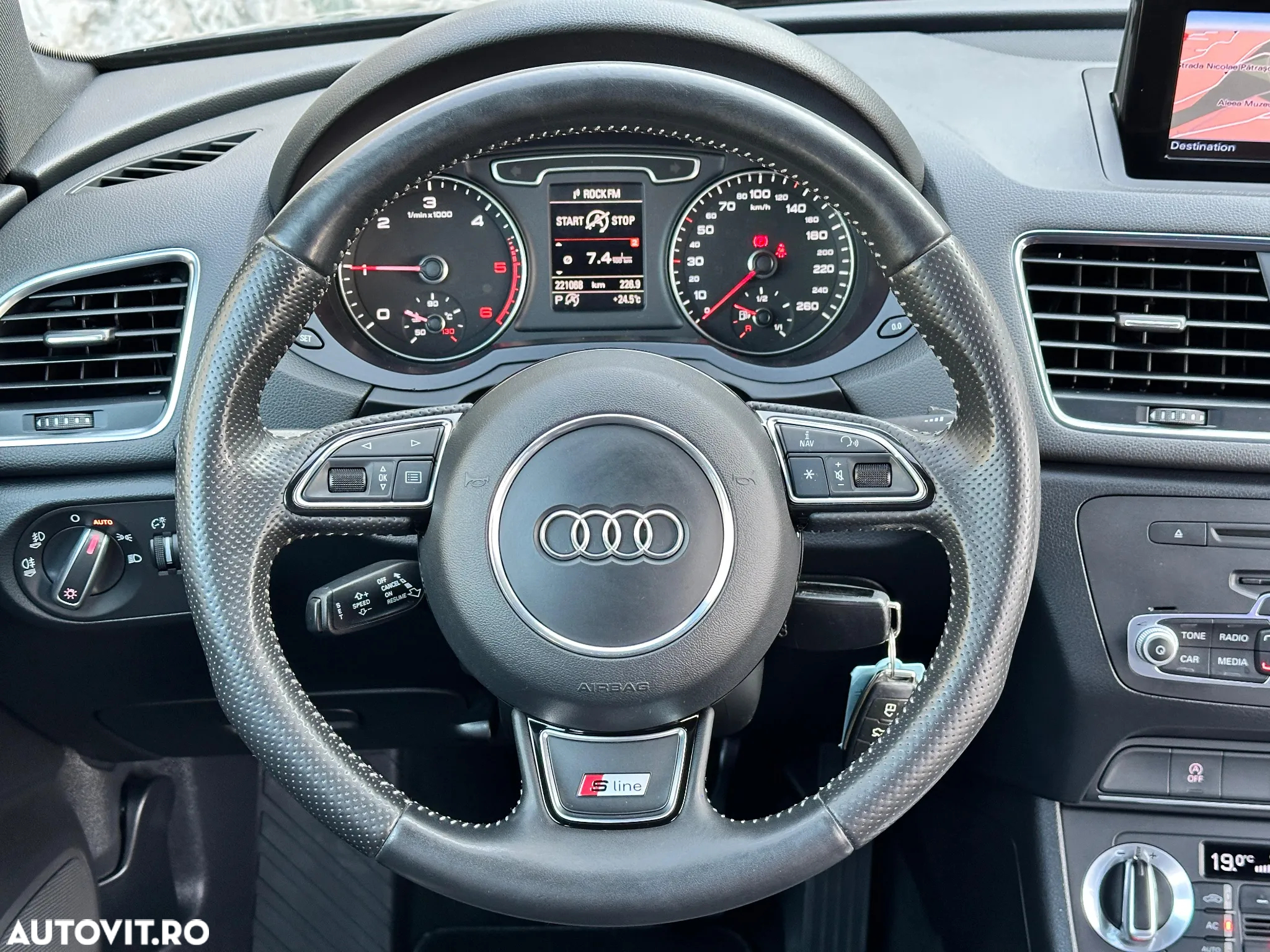 Audi Q3 2.0 TDI Quattro S-Tronic - 25