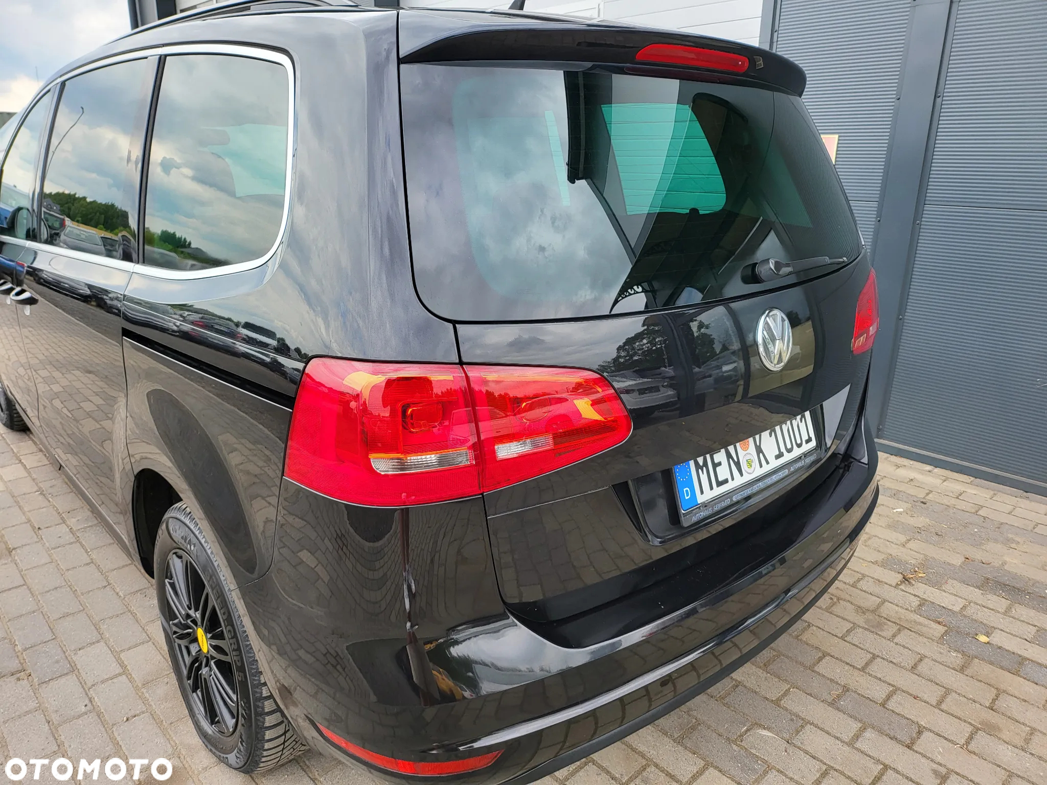 Volkswagen Sharan 2.0 TDI Comfortline - 18