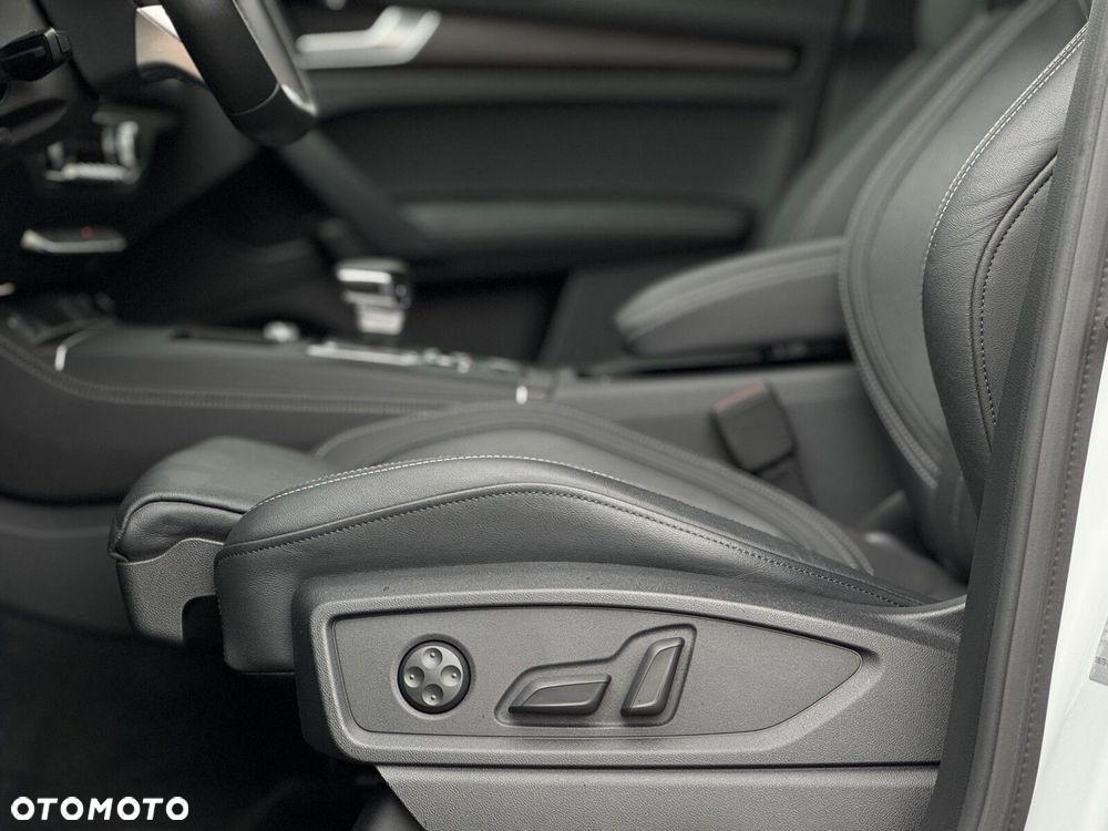 Audi Q5 Sportback - 32