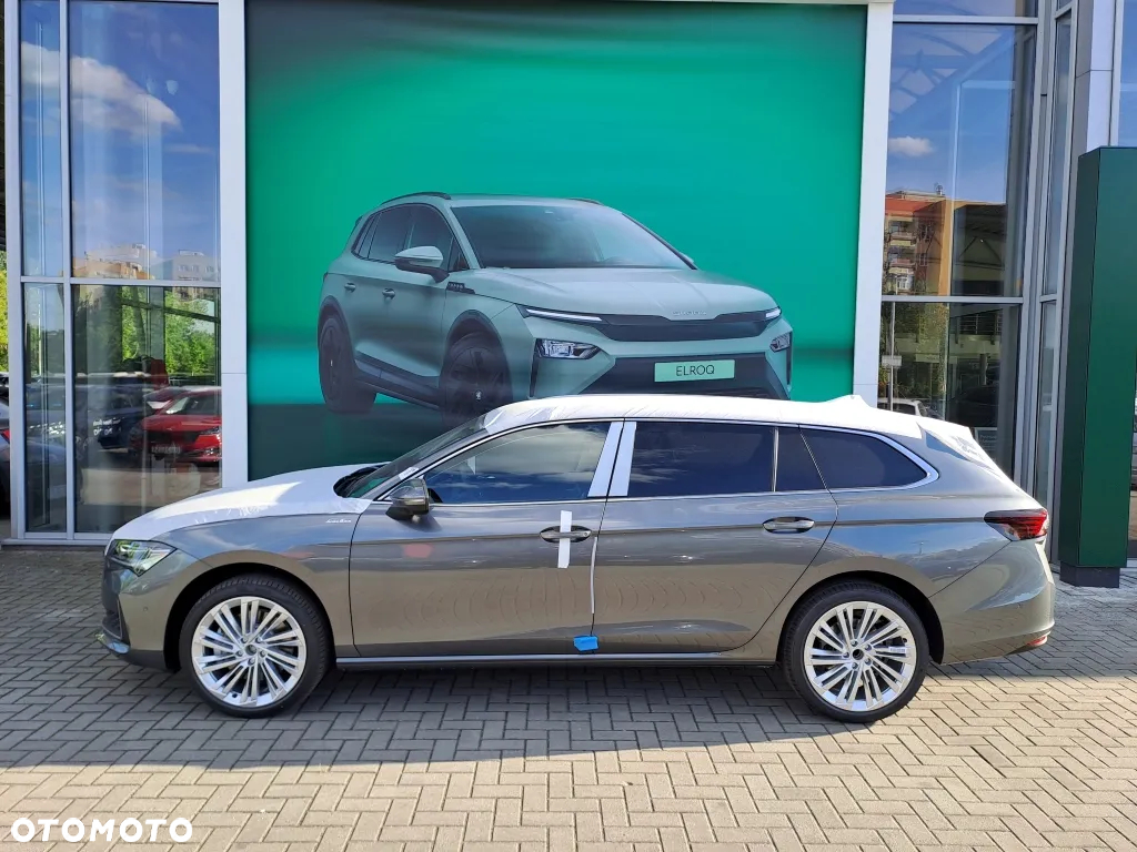 Skoda Superb 2.0 TSI L&K DSG - 4