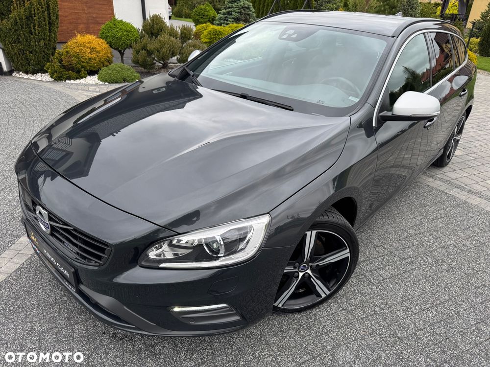 Volvo V60 D3 Drive-E R-Design Momentum - 2