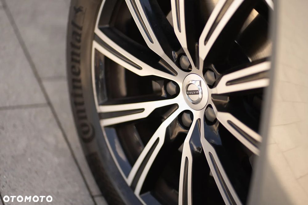 Volvo XC 60 D4 Inscription - 25