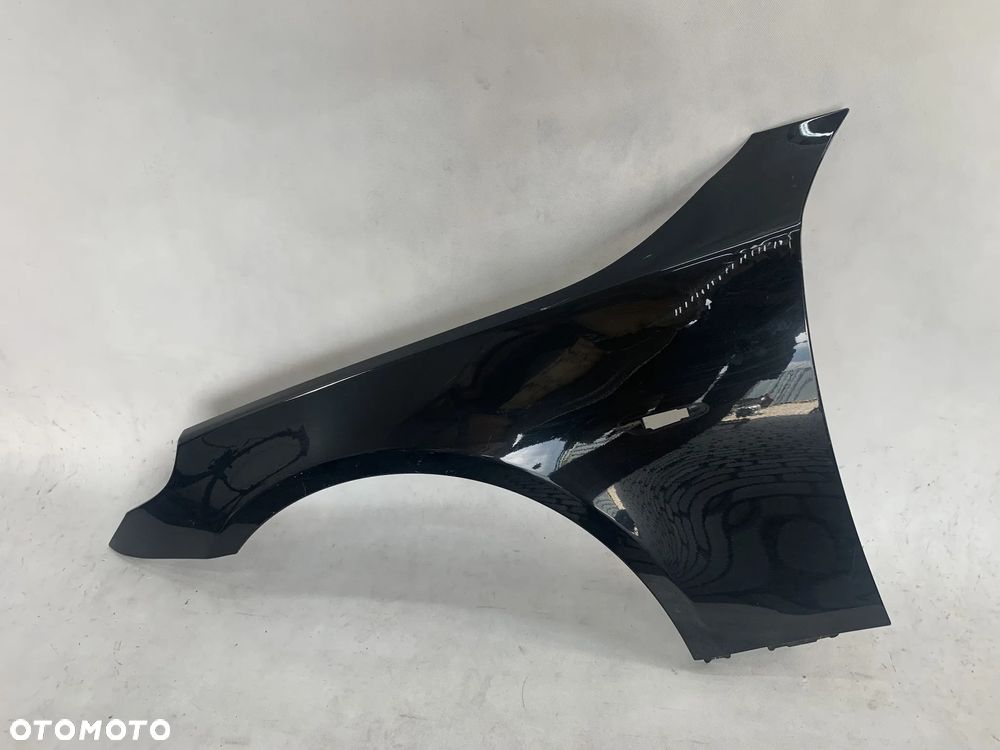 BMW 5 V E60 E61 03-10r Blotnik lewy - 1