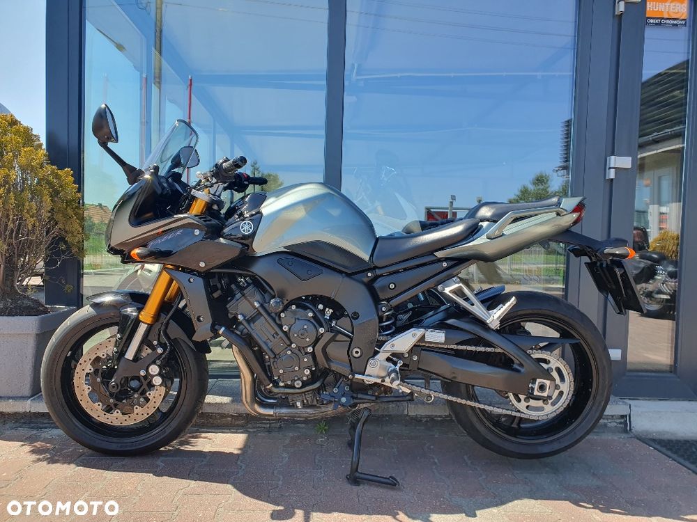 Yamaha FZ - 2